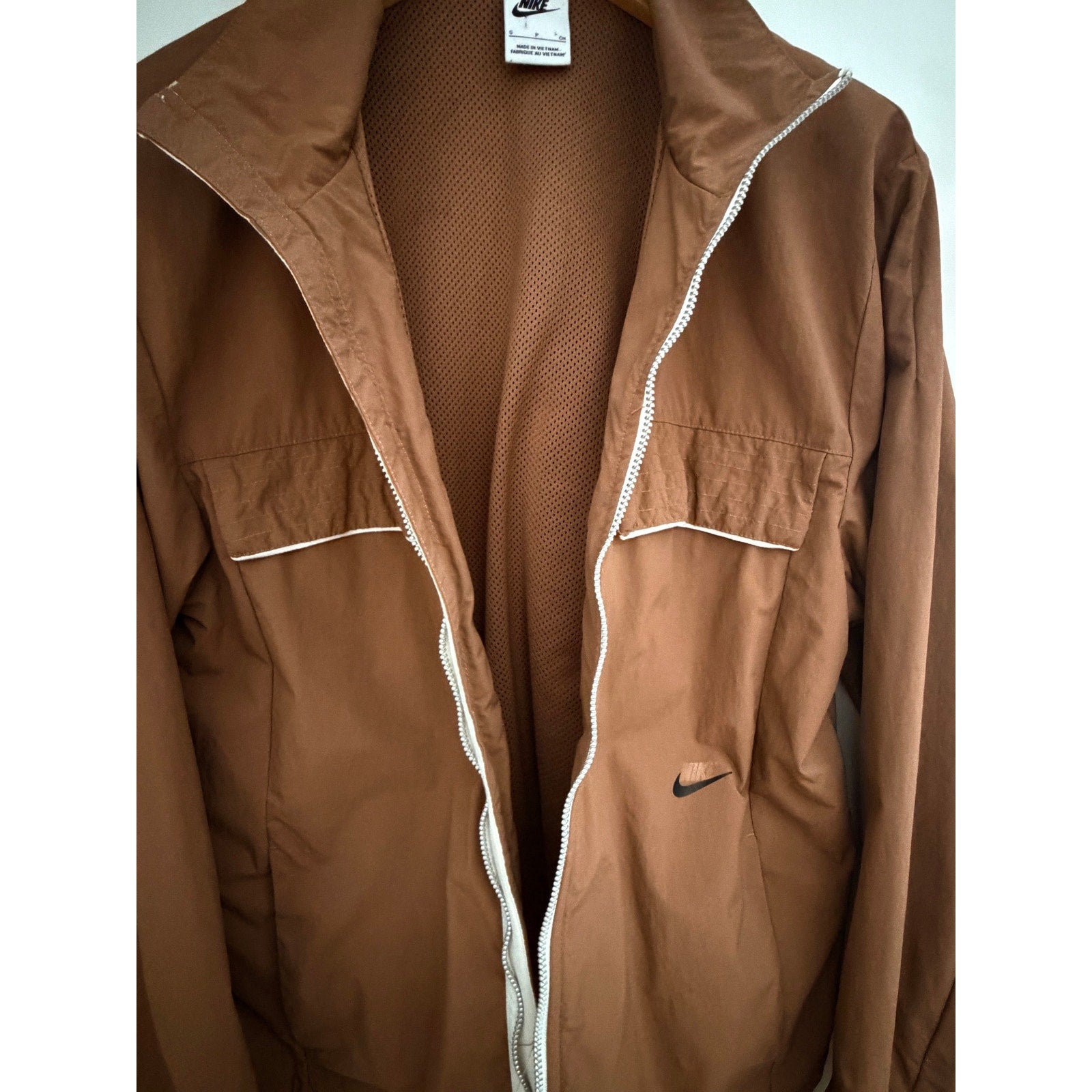Nike Womens Small Brown Windbreaker Jacket Mesh Lined Full Zip SP220010SIV - product photo 5