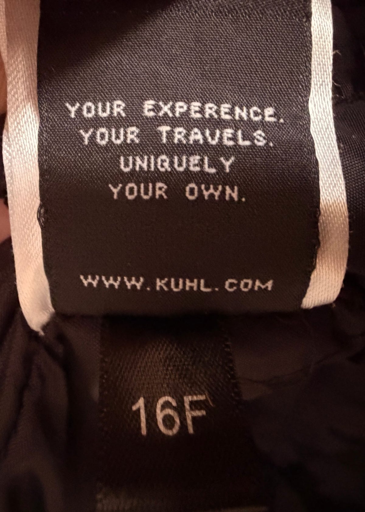 KÜHL Men's Brown Vintage Patina Dye Vest — fabric content tag
