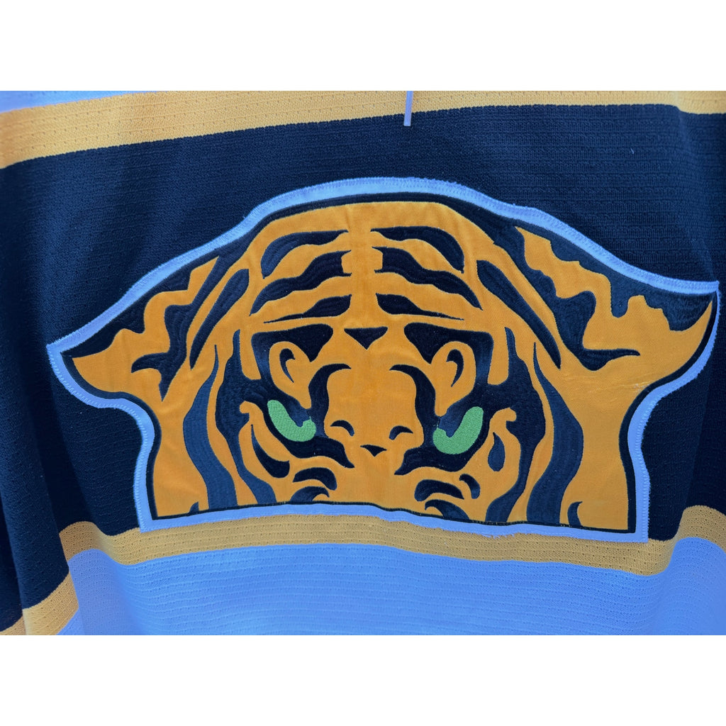 Vintage Hockey Jersey Mens Large White Tiger Graphic Lace Up Y2K CCM Style 24