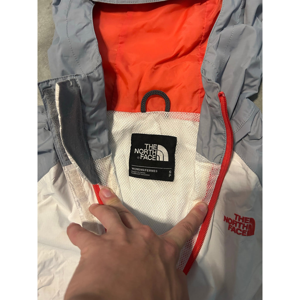 The North Face Windbreaker Jacket Women’s Small Gray White Hooded