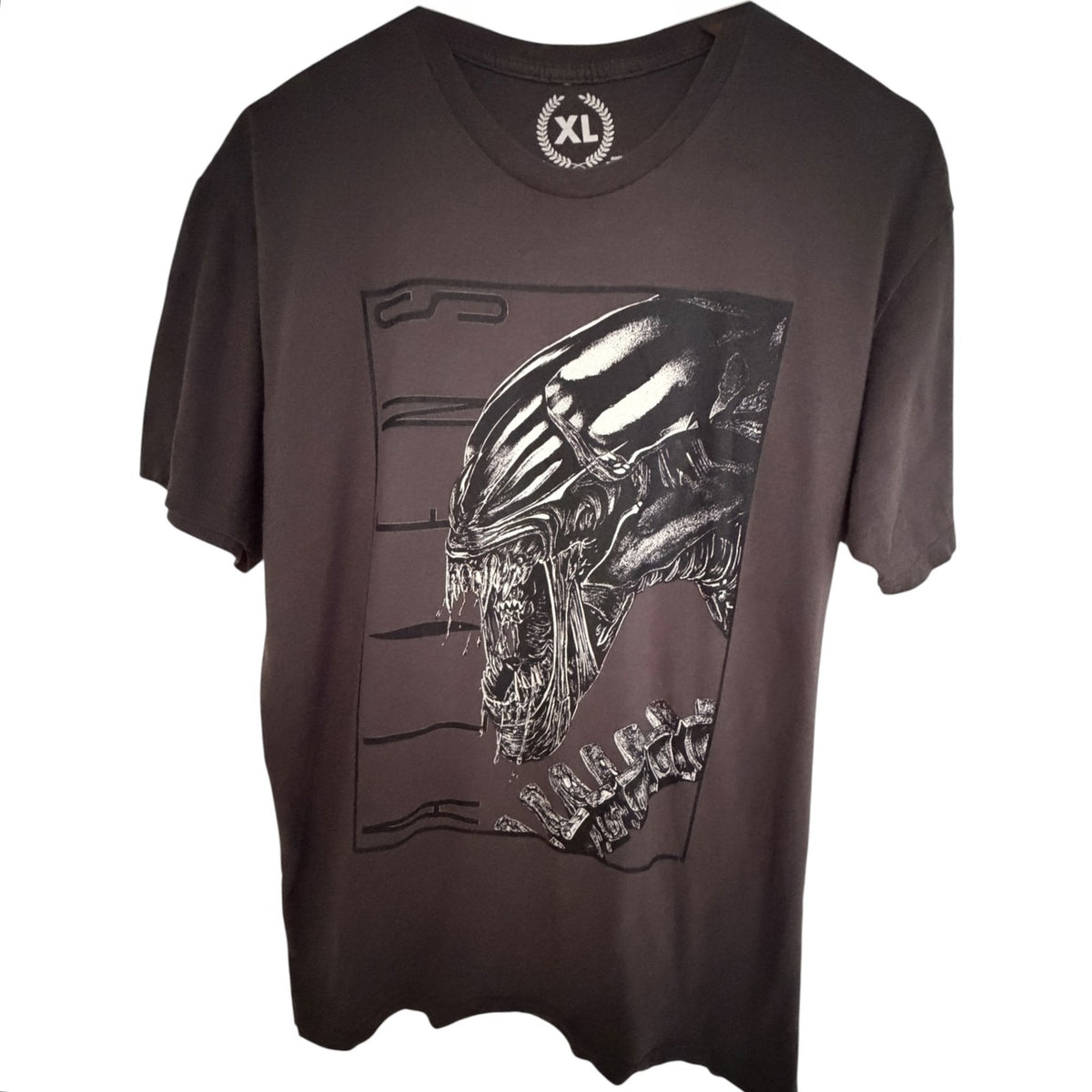 TeePublic Men's Dark Gray Graphic T-Shirt — photo 1