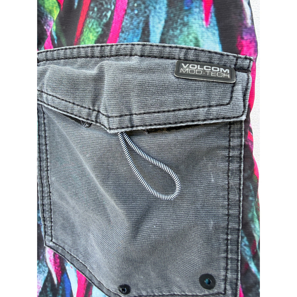 Volcom Mod Tech Board Shorts Mens 32 Multicolor Surf Swim Stretch