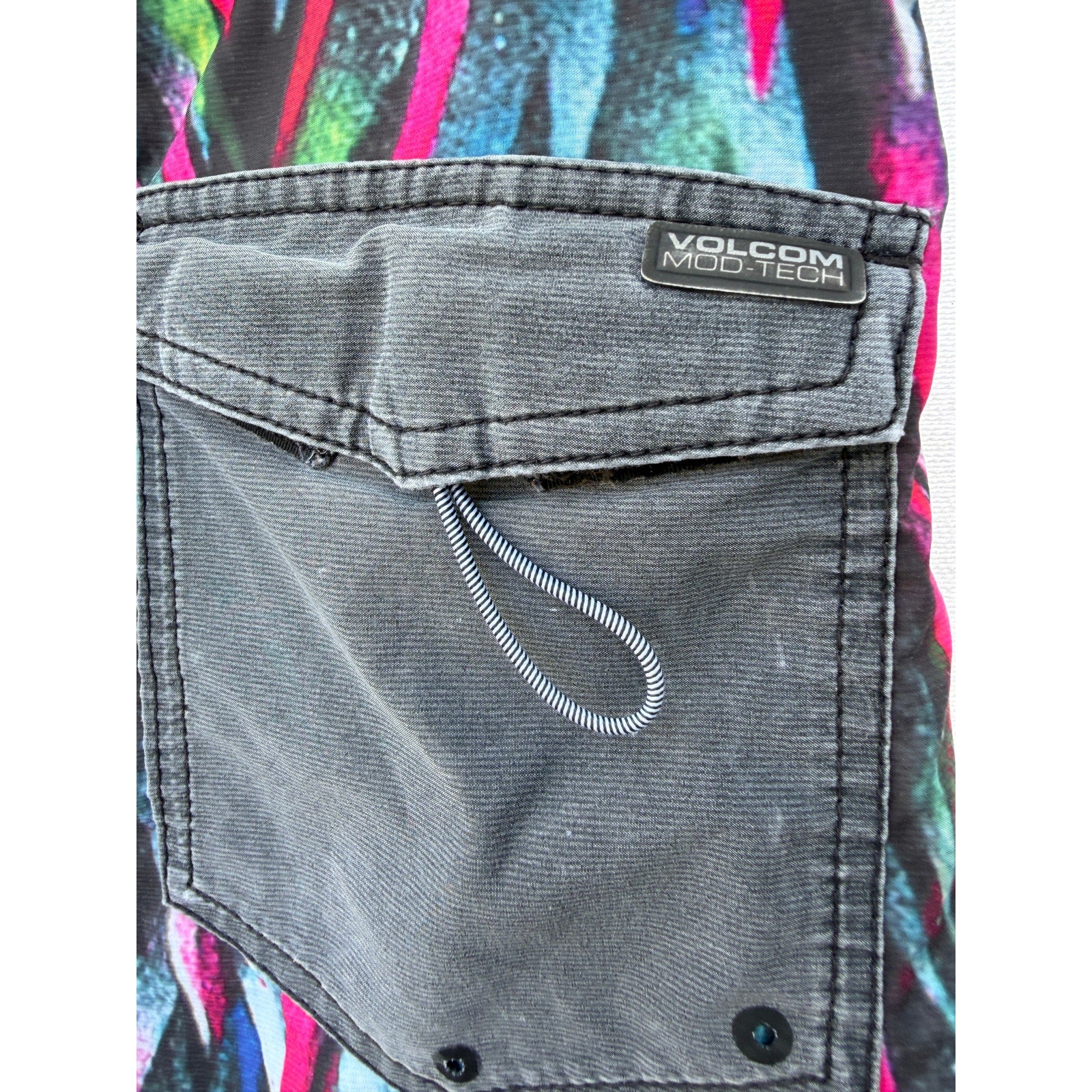 Volcom Mod Tech Board Shorts Mens 32 Multicolor Surf Swim Stretch