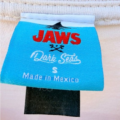 Jaws Dark Seas T Shirt Mens Small White Graphic Movie - product photo 3