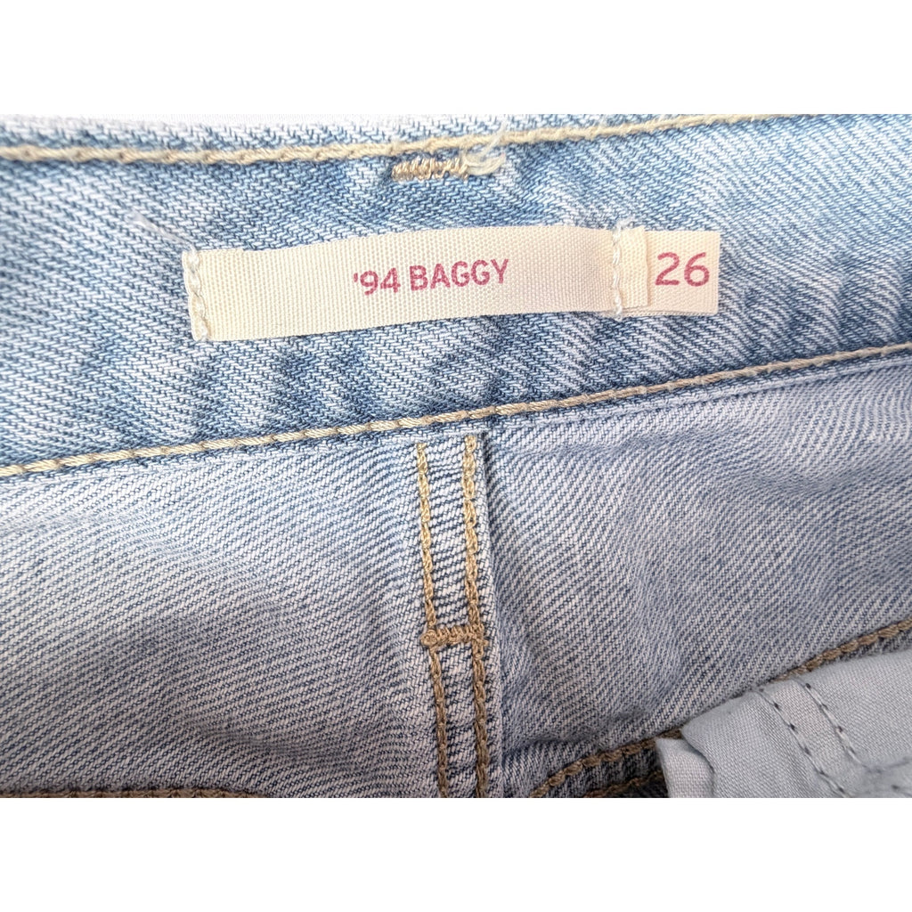 Levi’s Distressed Jeans Womens 26 Light Wash Baggy Skater Denim Pants