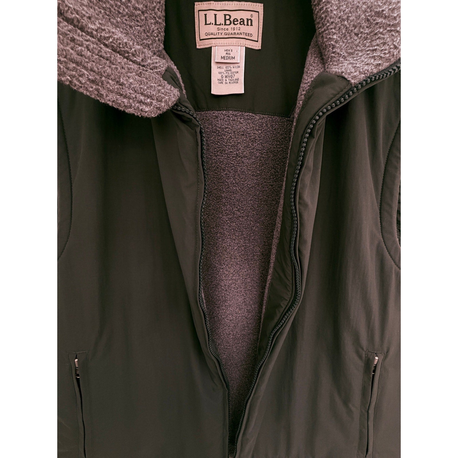 L.L.Bean Black Nylon Fleece Lined Full Zip Outdoor Vest Mens M