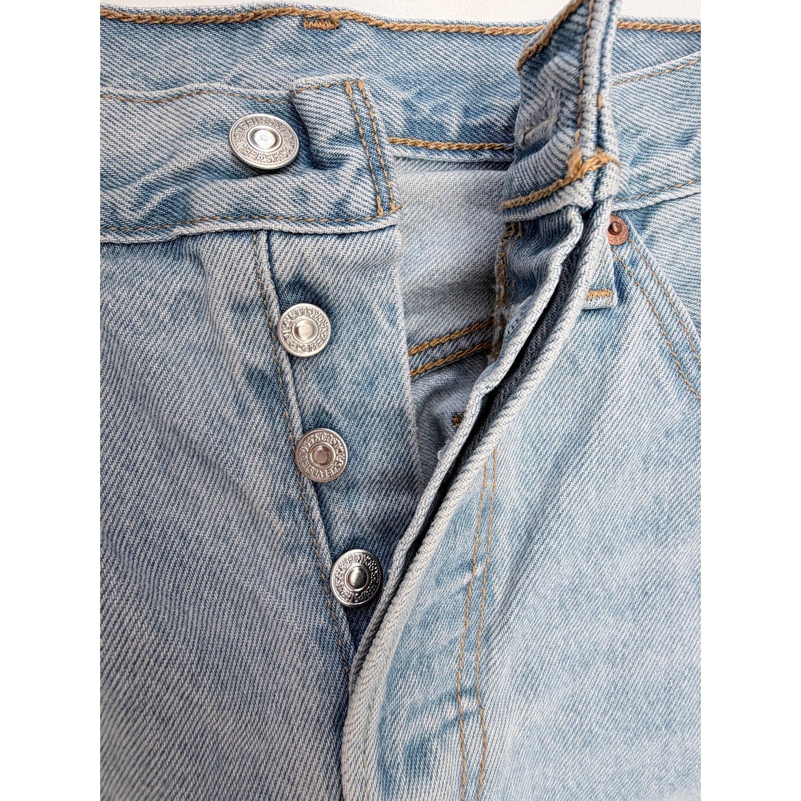 Levis 501 Jeans Womens Size 30x30 Light Wash Distressed Denim Pants