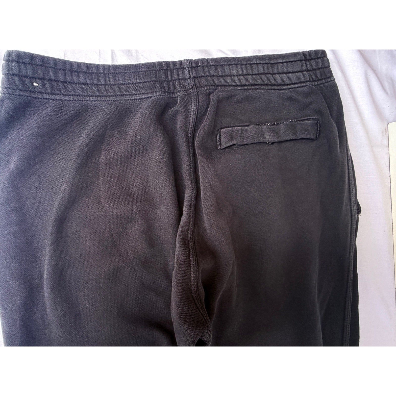 Nike Mens Sweatpants XL Black Swoosh Joggers Fleece Athletic Lounge