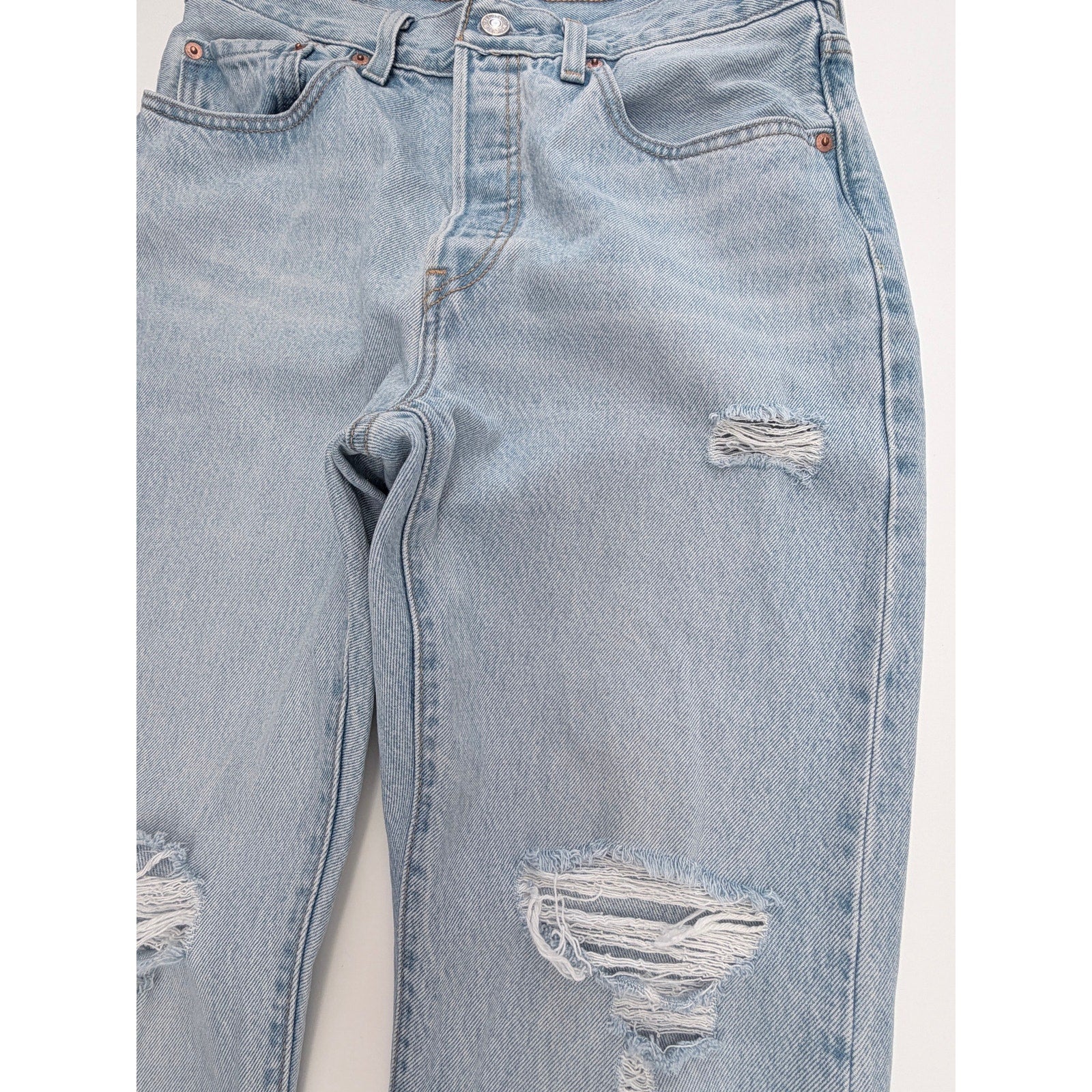 Levis 501 Jeans Womens Size 30x30 Light Wash Distressed Denim Pants