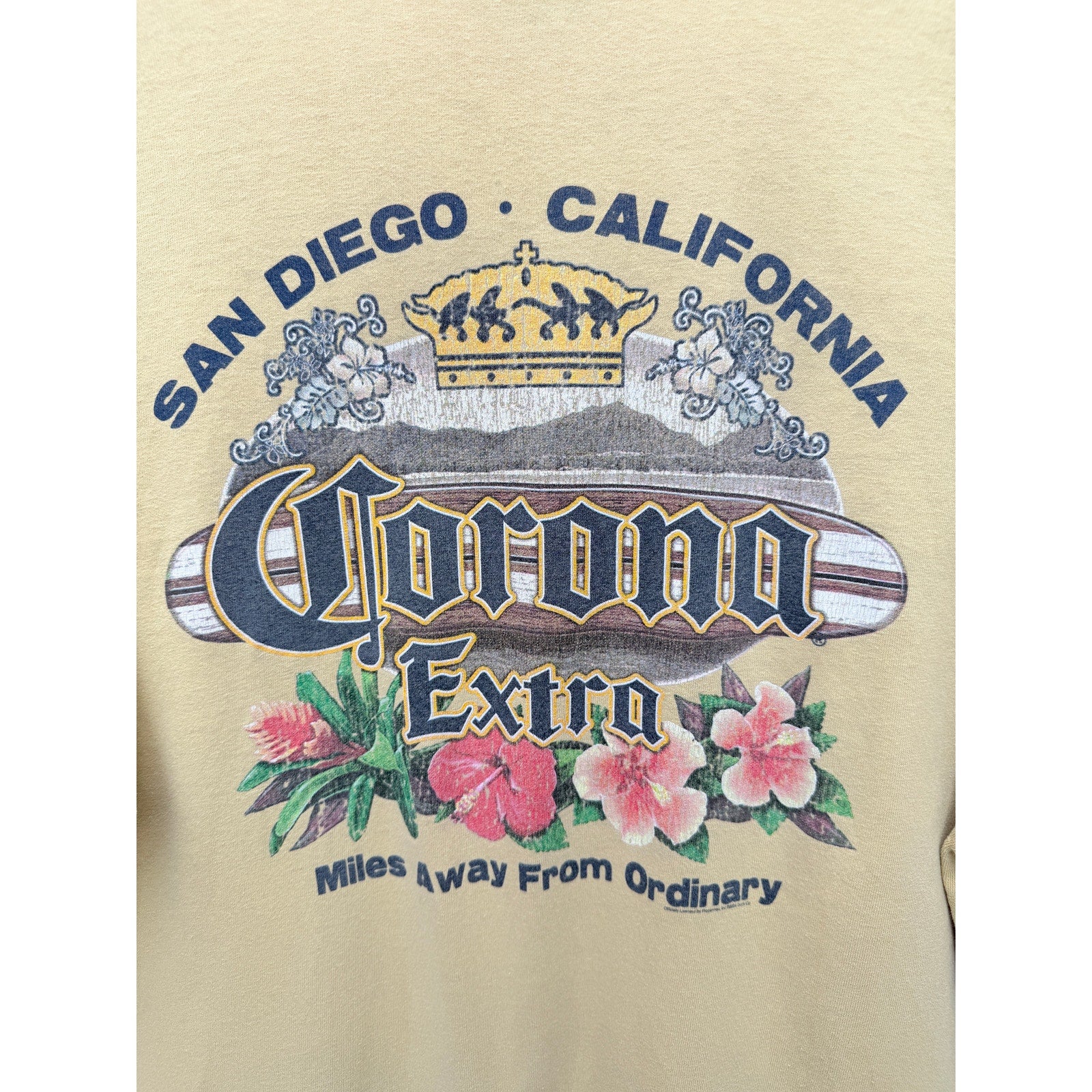 Corona Extra Graphic T Shirt Mens 2XL Yellow San Diego California Beer Tee
