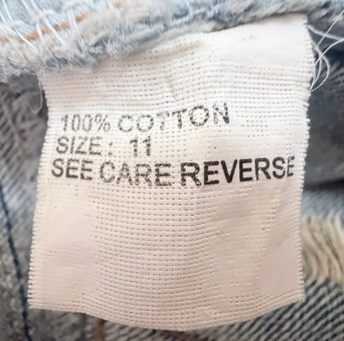 Moda Bohemian Women's Blue Jeans — brand label