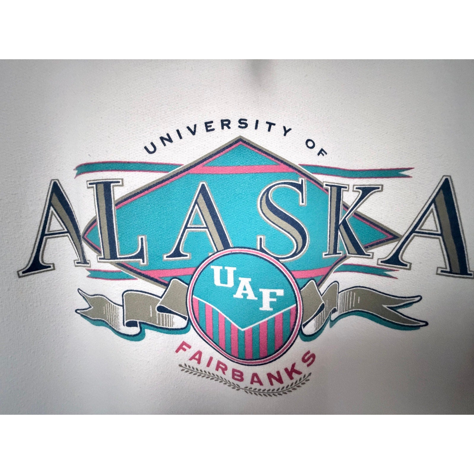 Vintage University Alaska Fairbanks Funnel Neck Sweatshirt Adult M White UAF