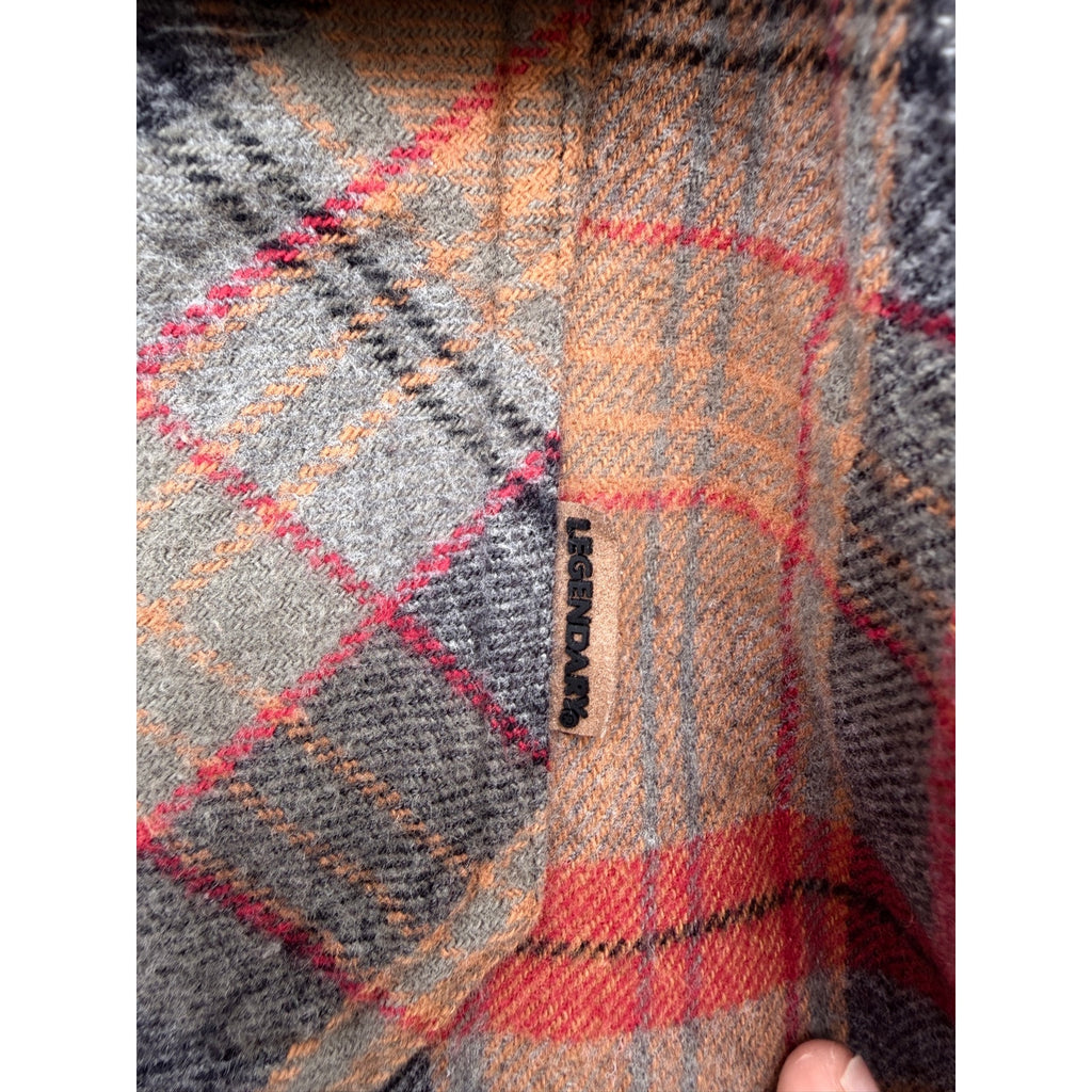 Legendary Whitetails Flannel Shirt Mens Large Plaid Outdoor Button Up