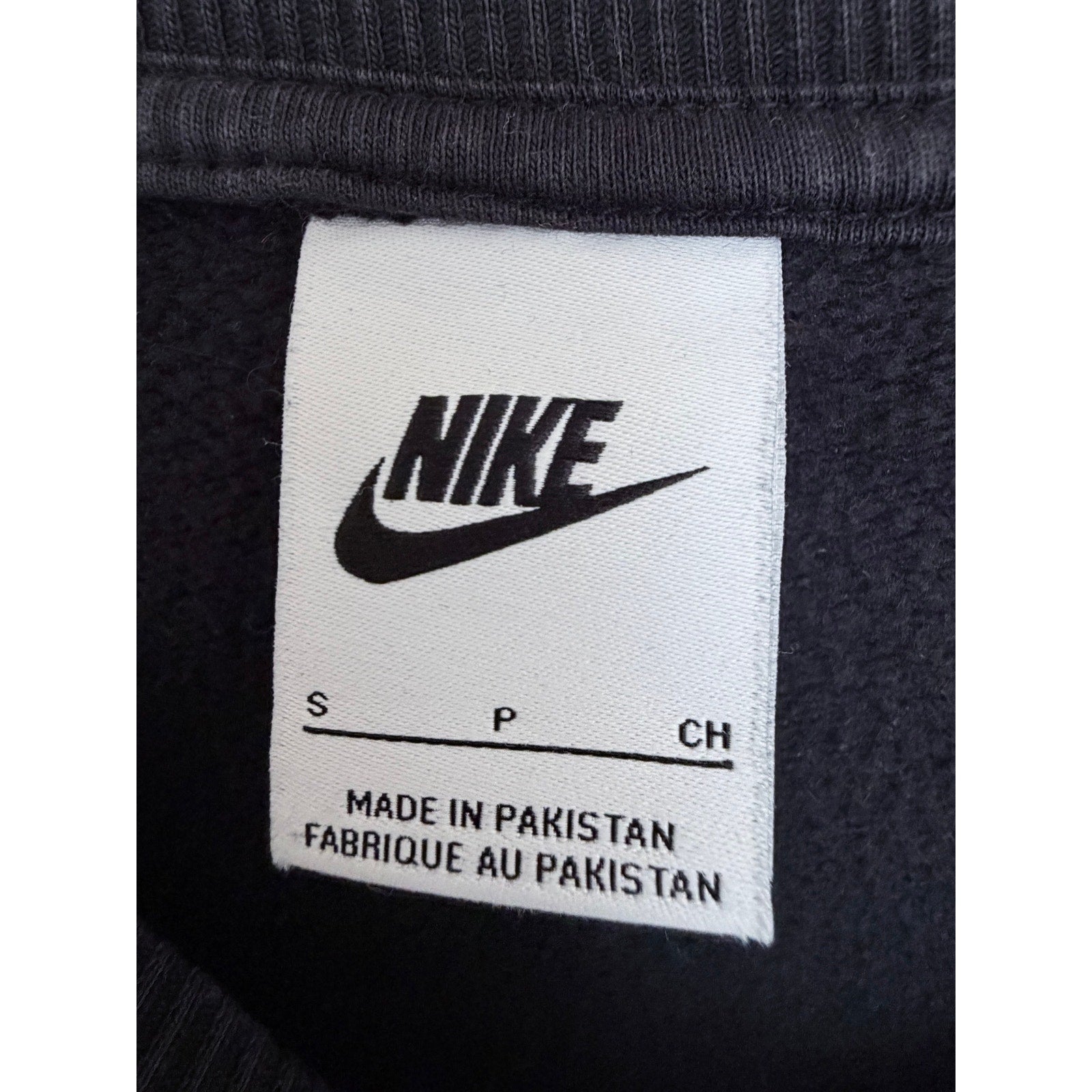 Nike Mini Swoosh Cropped Sweatshirt Womens Small Black Fleece Crewneck