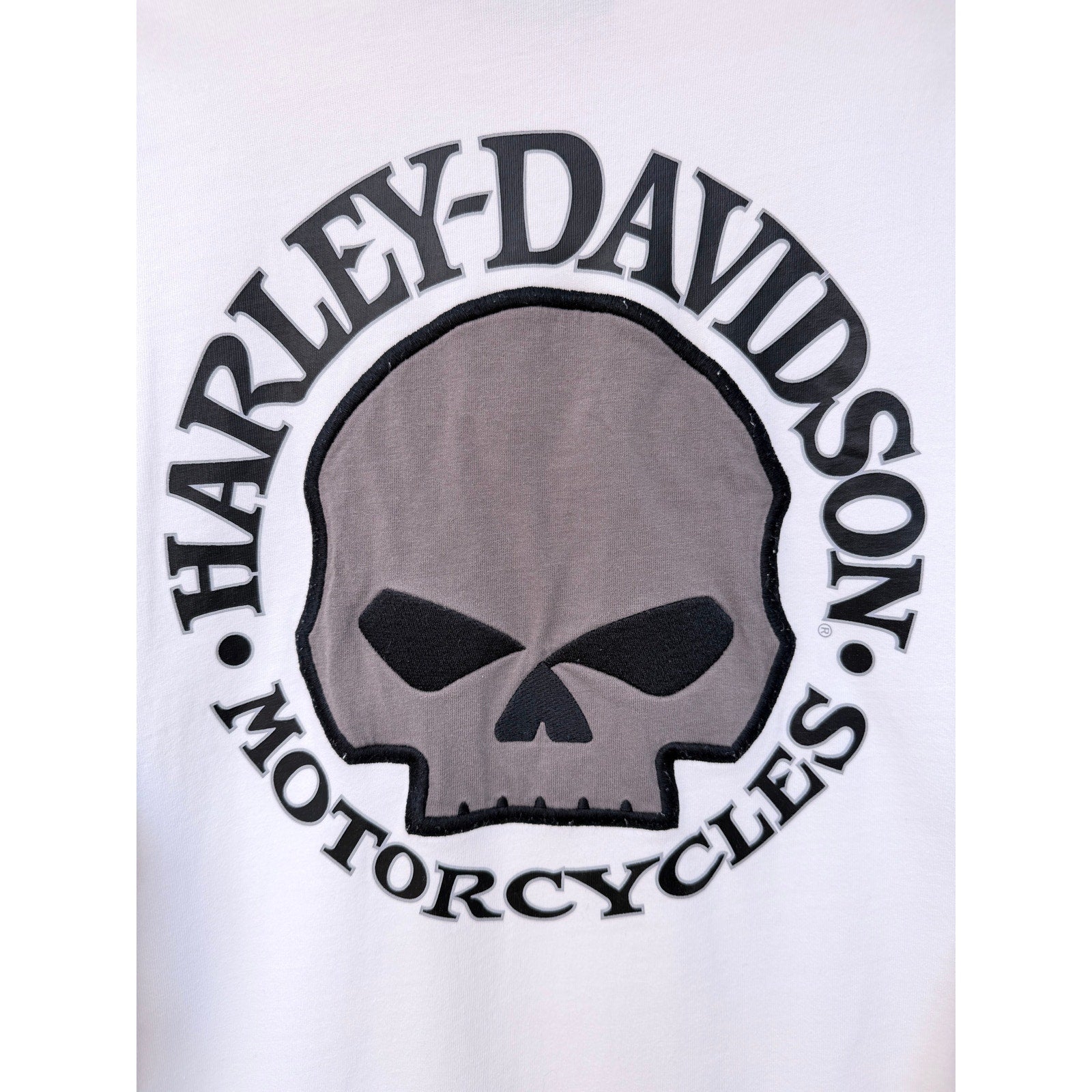 Harley Davidson Long Sleeve Shirt Mens XL White Skull Graphic Biker Tee