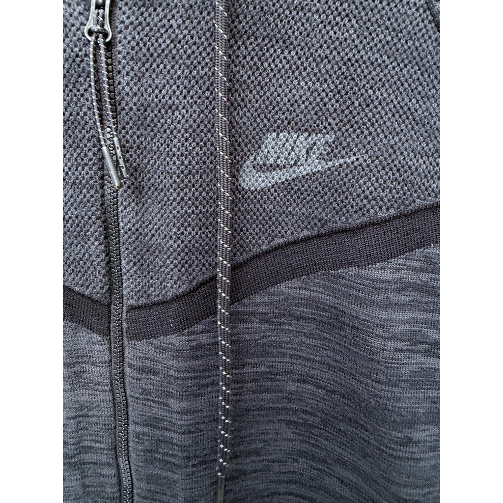 Nike Full Zip Hoodie Womens Large Black Tech Fleece Style Athletic Jacket