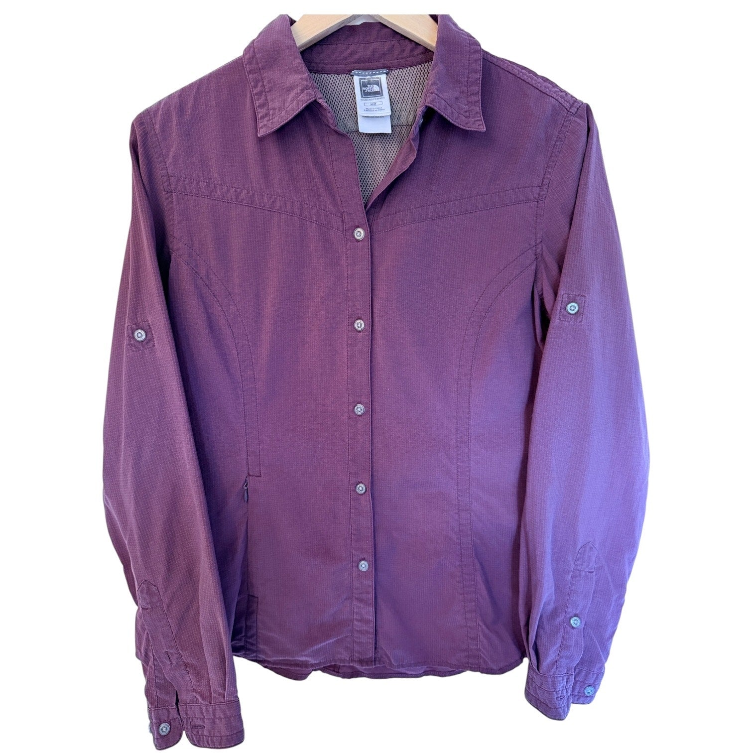 The North Face Button Up Shirt Womens Medium Purple Hiking Outdoor Lightweight