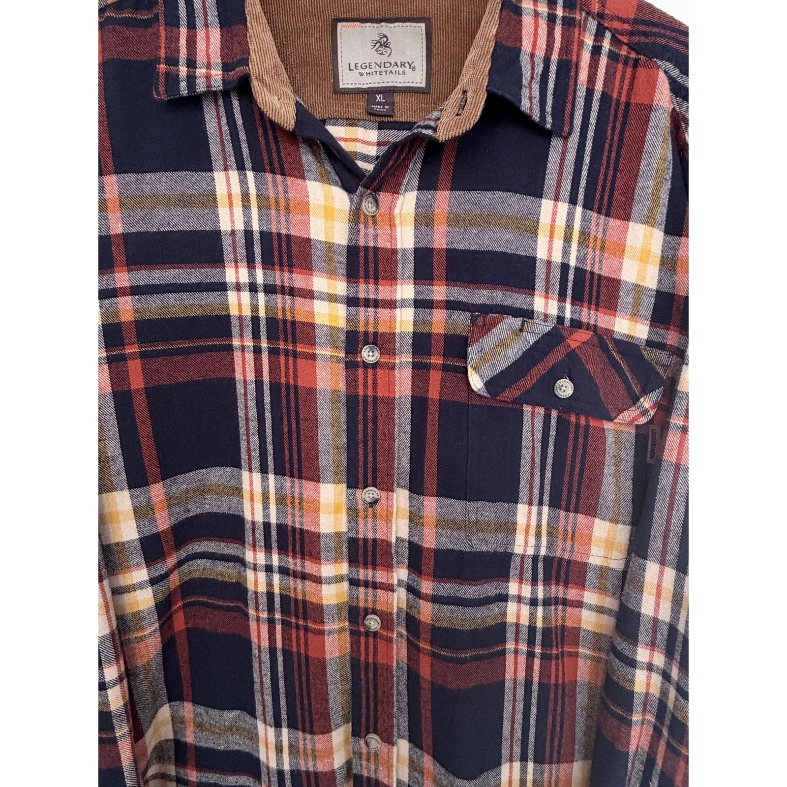 Legendary Whitetails Flannel Shirt Jacket Mens XL Plaid Corduroy Collar Shacket