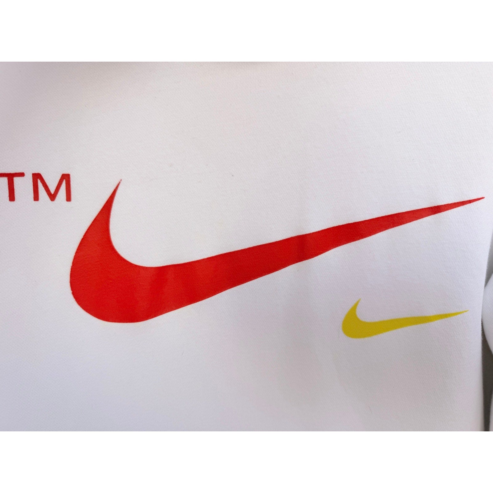 Nike Hoodie Mens Large White Swoosh Graphic Pullover Sweatshirt Athletic additional view 4