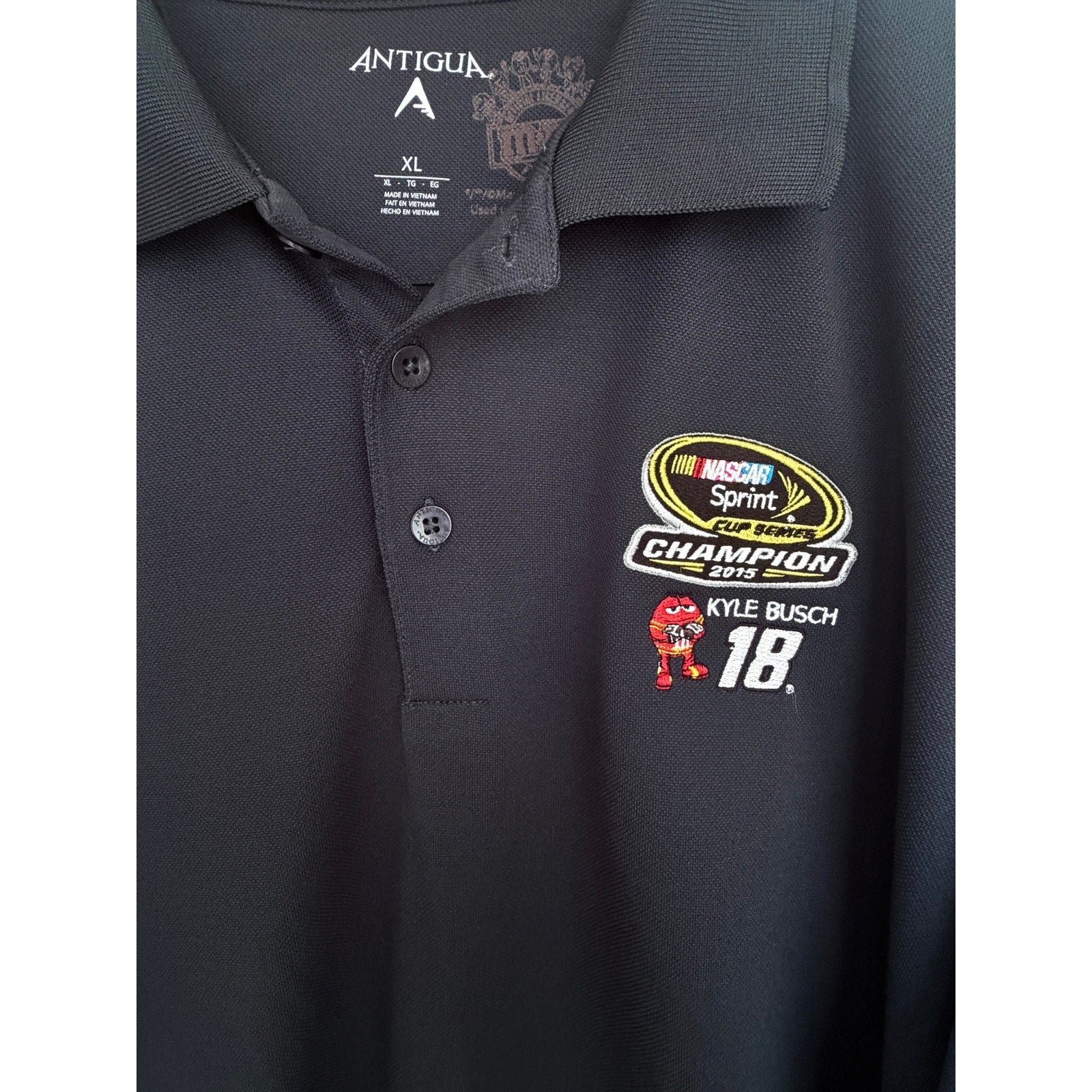 Kyle Busch 18 NASCAR Sprint Cup Series Champion 2015 Polo Shirt Mens XL Black