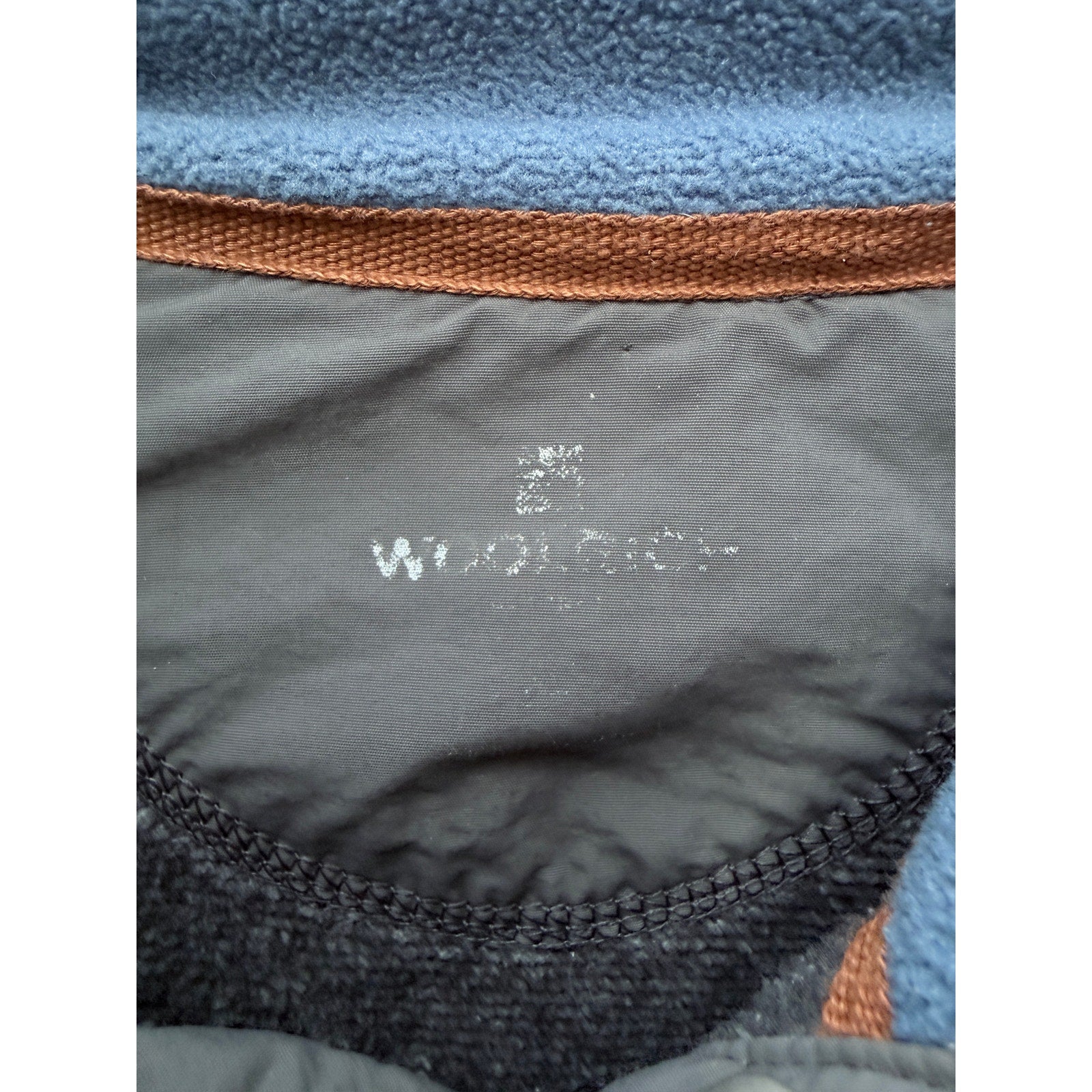 Woolrich Mens Pullover Fleece Sweater Gray Button Neck Pocket Adult Large