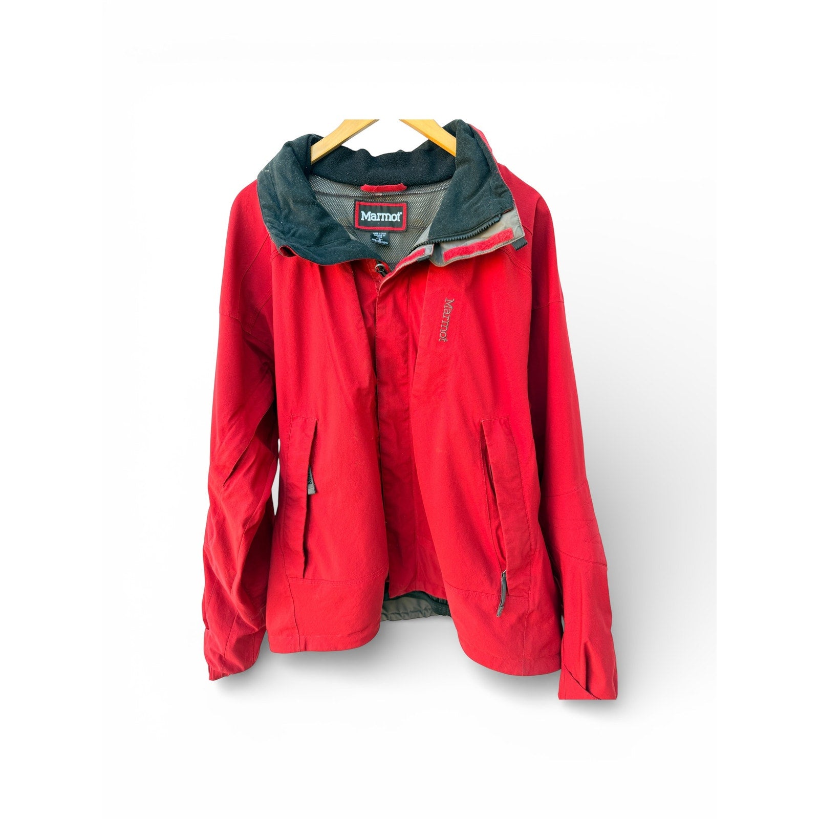 Marmot Red Softshell Jacket Men's Large Full Zip Outdoor Coat