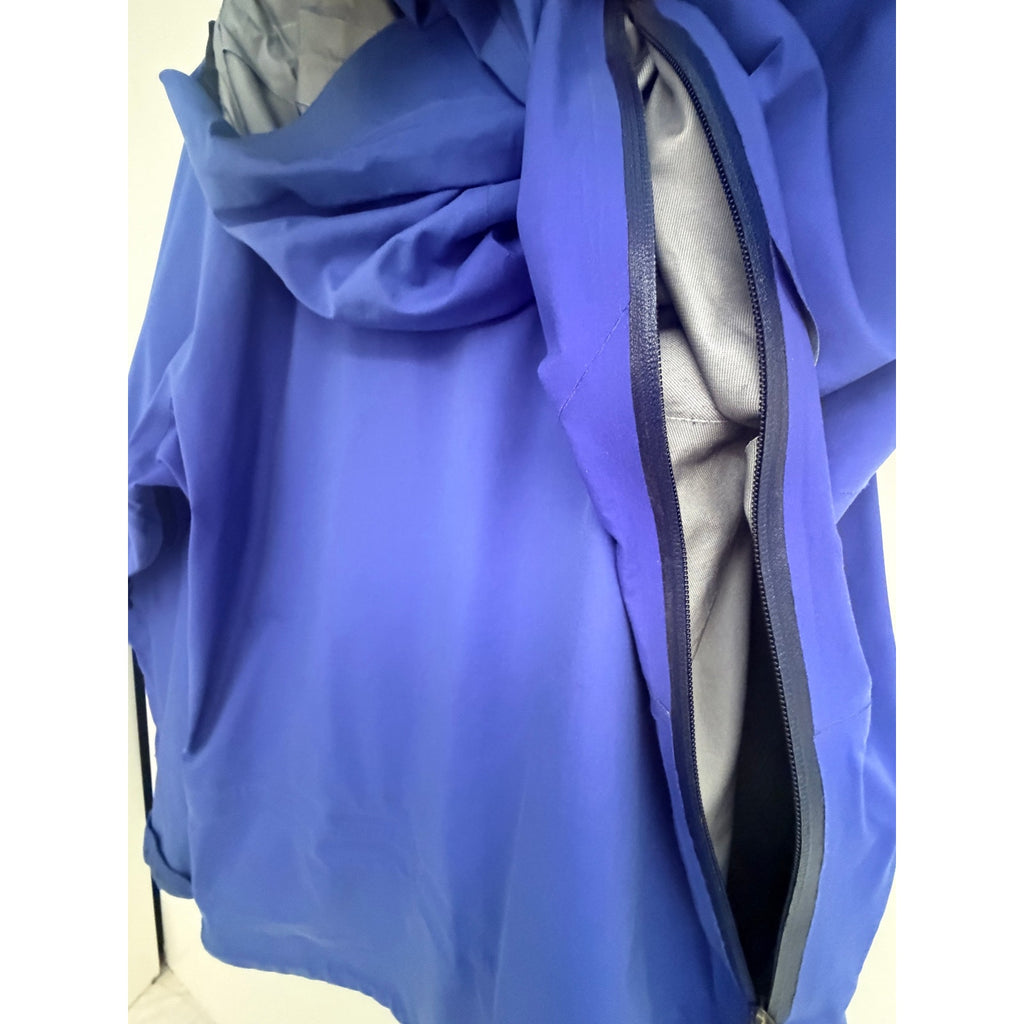 Burton [ak] 3L Waterproof Snowboard Shell Men's M
