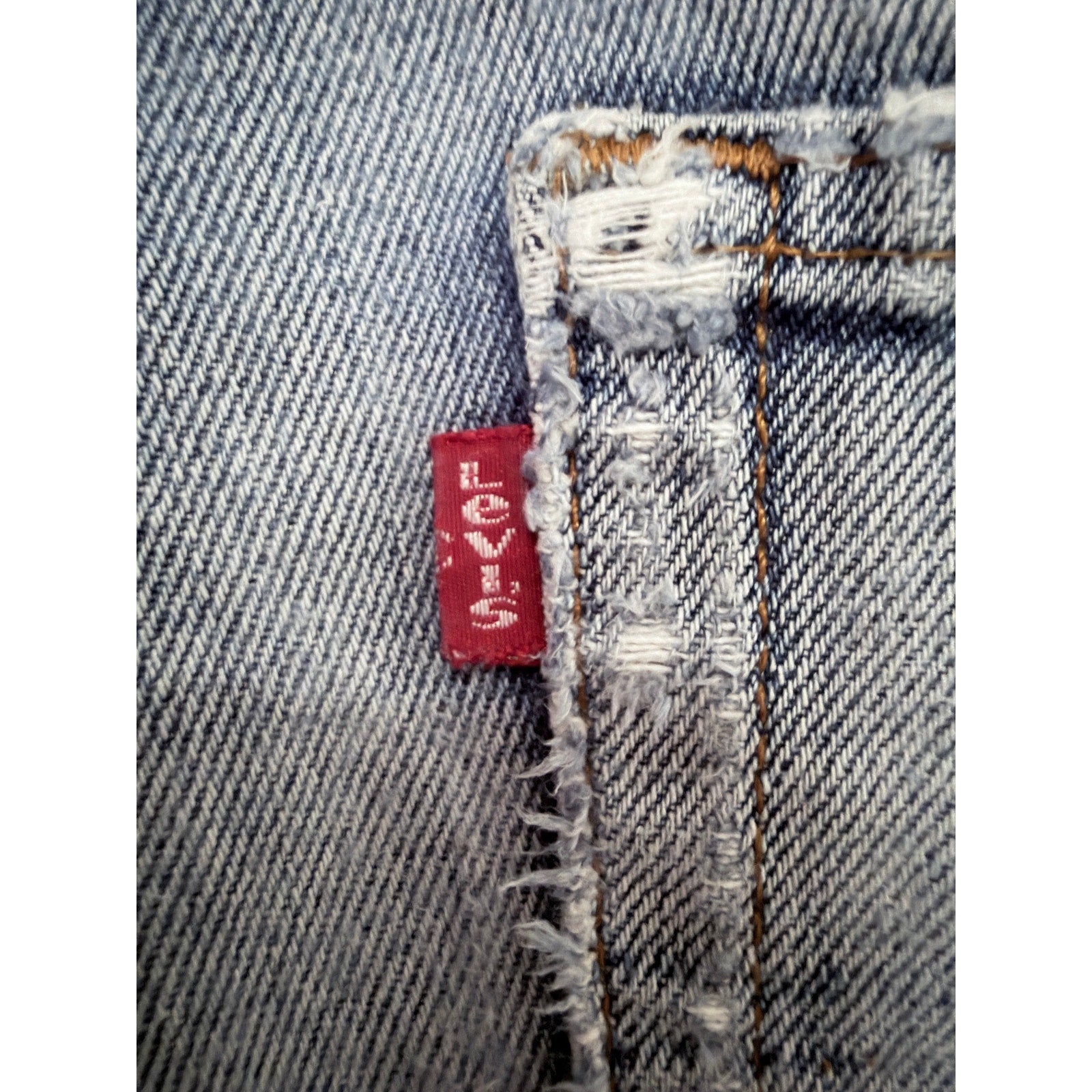 Levi's Premium 501 Shorts Womens Light Wash Distressed Denim Cutoff Jean Shorts