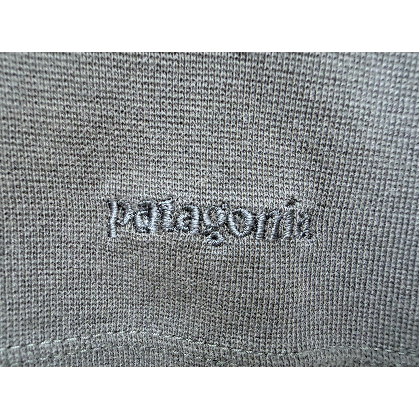 Patagonia Womens Large Organic Cotton Long Sleeve Gray Minimalist Outdoor Shirt