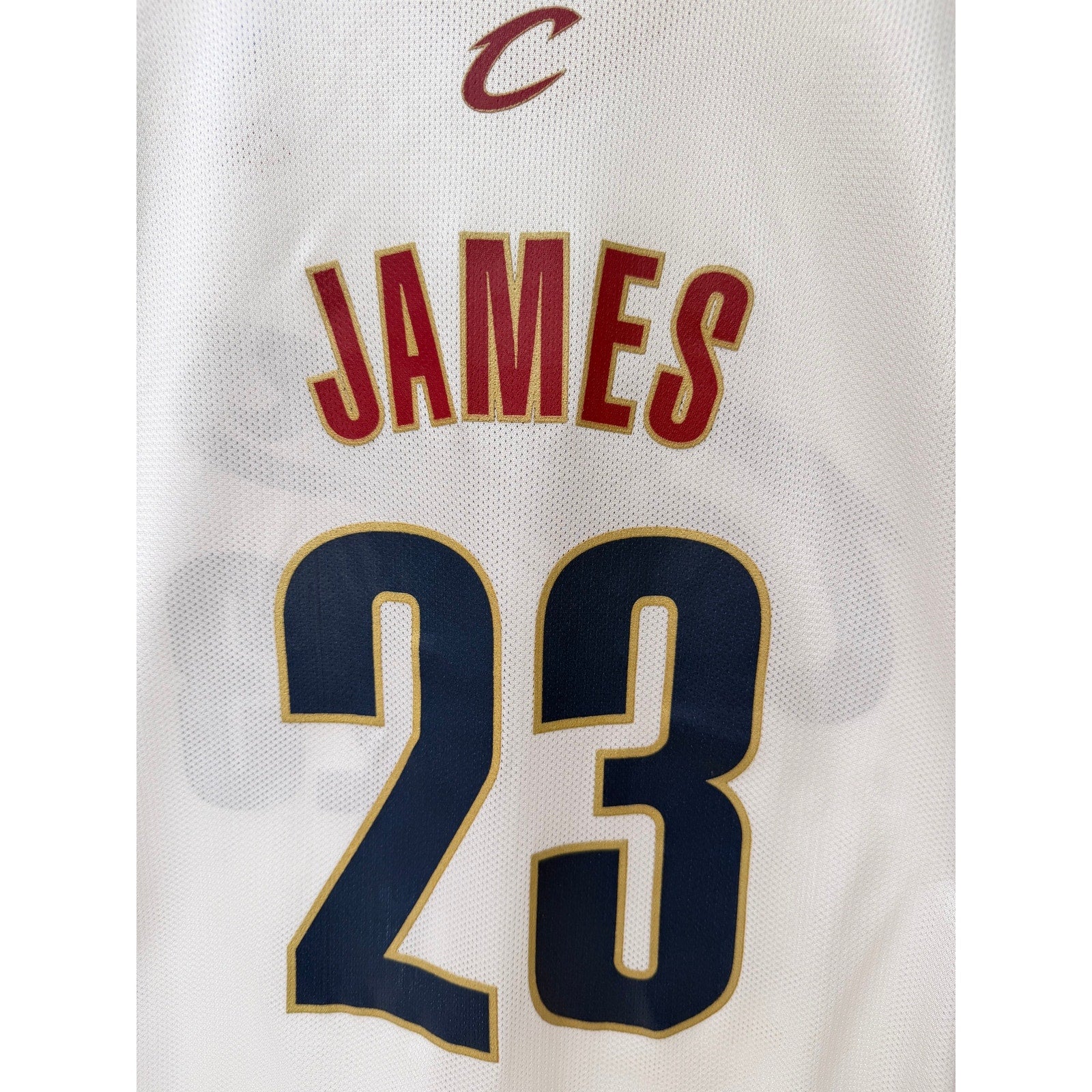 Cleveland Cavaliers 23 Basketball Jersey Mens Medium Lebron Reebok NBA White Red