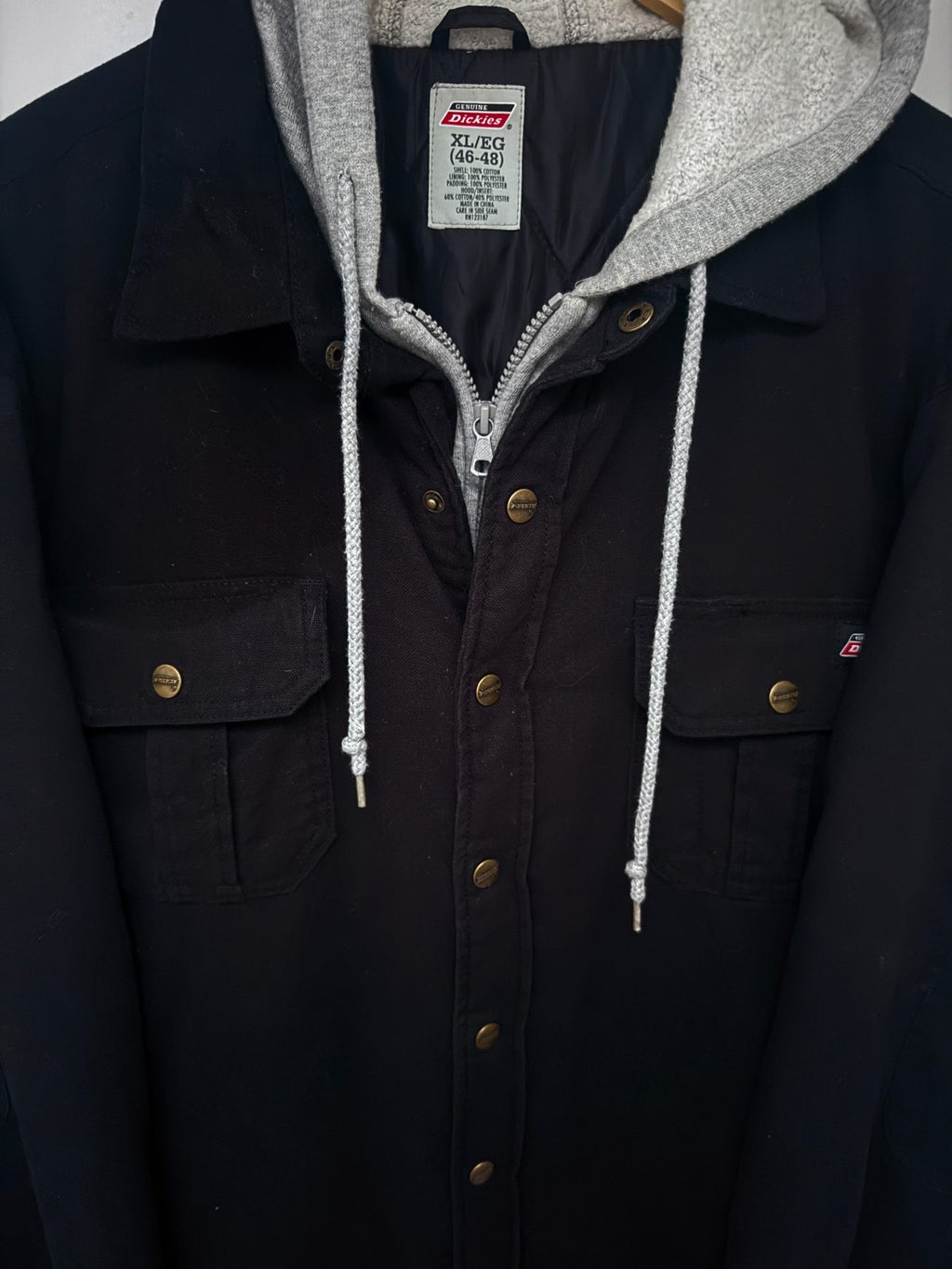 Dickies Men's Black Full-Zip Hooded Jacket — brand label