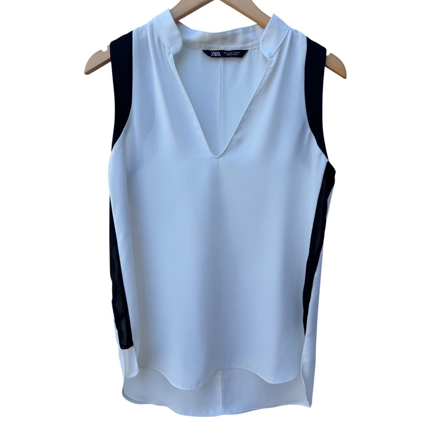 Zara Womens Sleeveless Blouse Small White V Neck Top