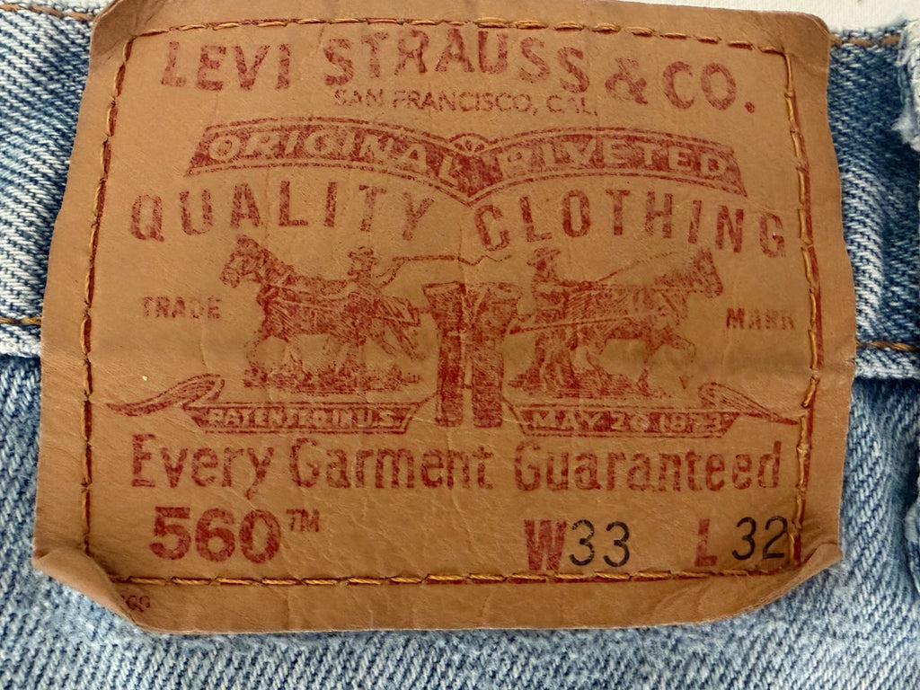Levi's Men's Light Blue 560 Loose Fit Tapered Leg Jeans — brand label