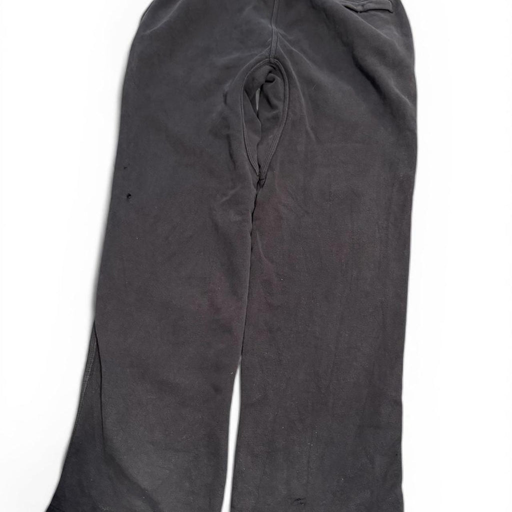 Vintage 2000s baggy uncuffed nike