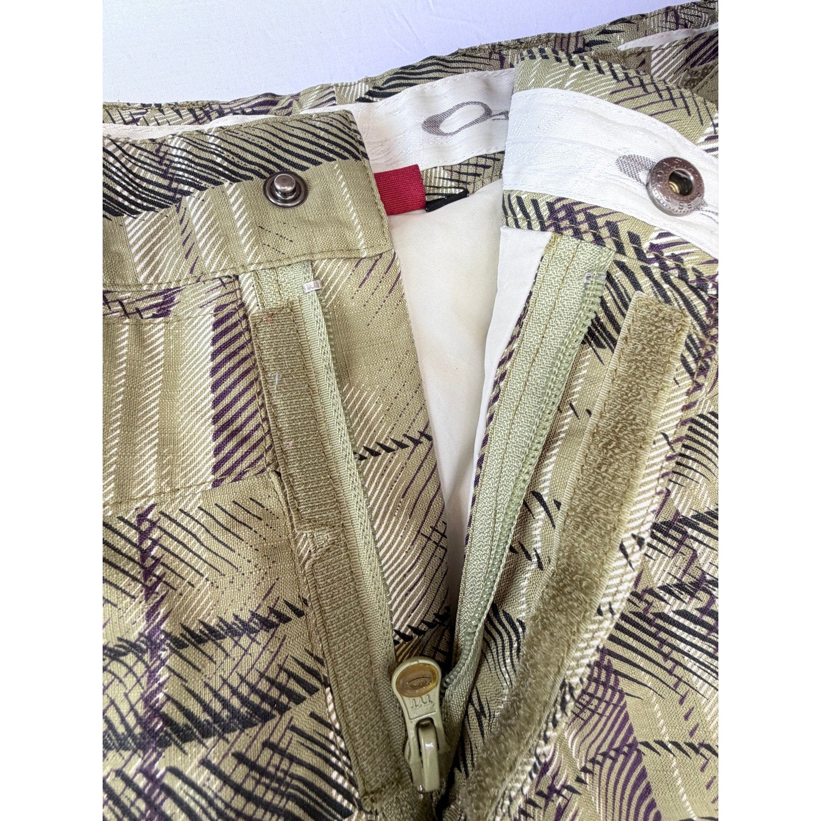 Oakley Thinsulate Insulated Snow Pants Mens Medium Plaid Ski Snowboard