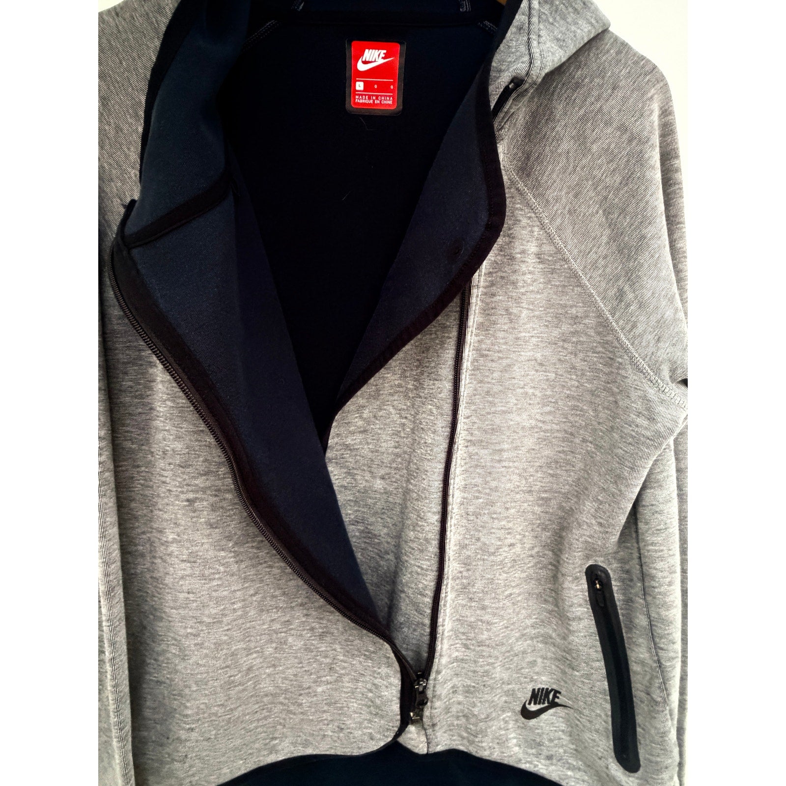 Nike Women’s Tech Fleece Cape Asymmetrical Full-Zip Hoodie - product photo 5