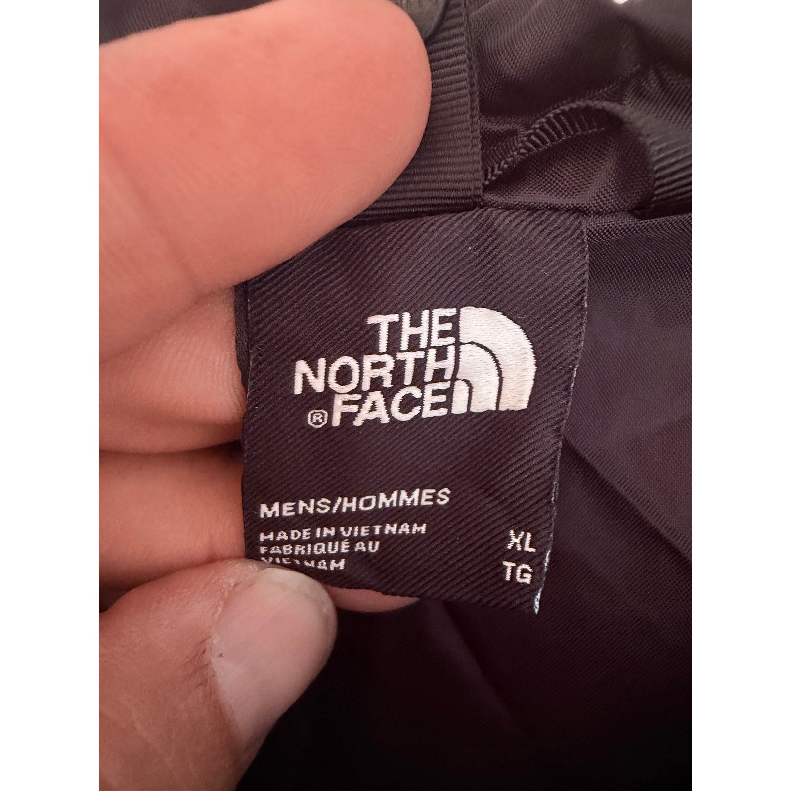 The North Face Lightweight Jacket Mens XL Black Packable Outdoor Hiking Coat