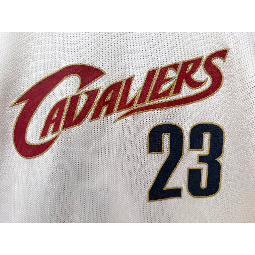 Cleveland Cavaliers 23 Basketball Jersey Mens Medium Lebron Reebok NBA White Red