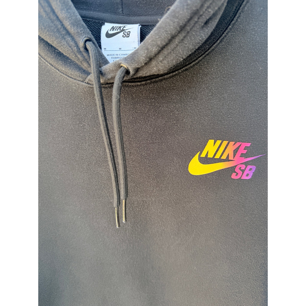 Nike SB Hoodie Mens Medium Black Sunset Graphic Skateboarding Sweatshirt
