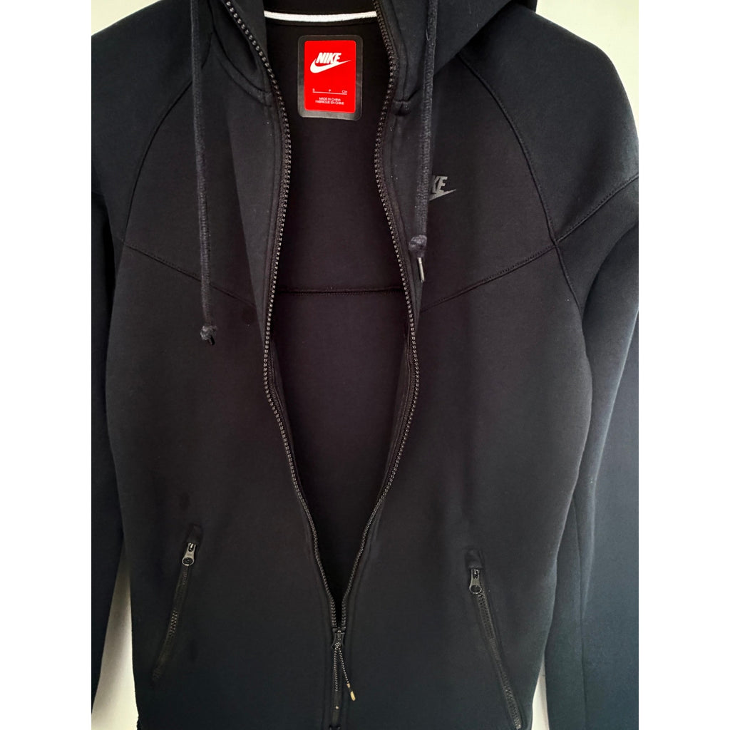 Nike Tech Fleece Hoodie Womens Small Black Full Zip Sweatshirt Jacket