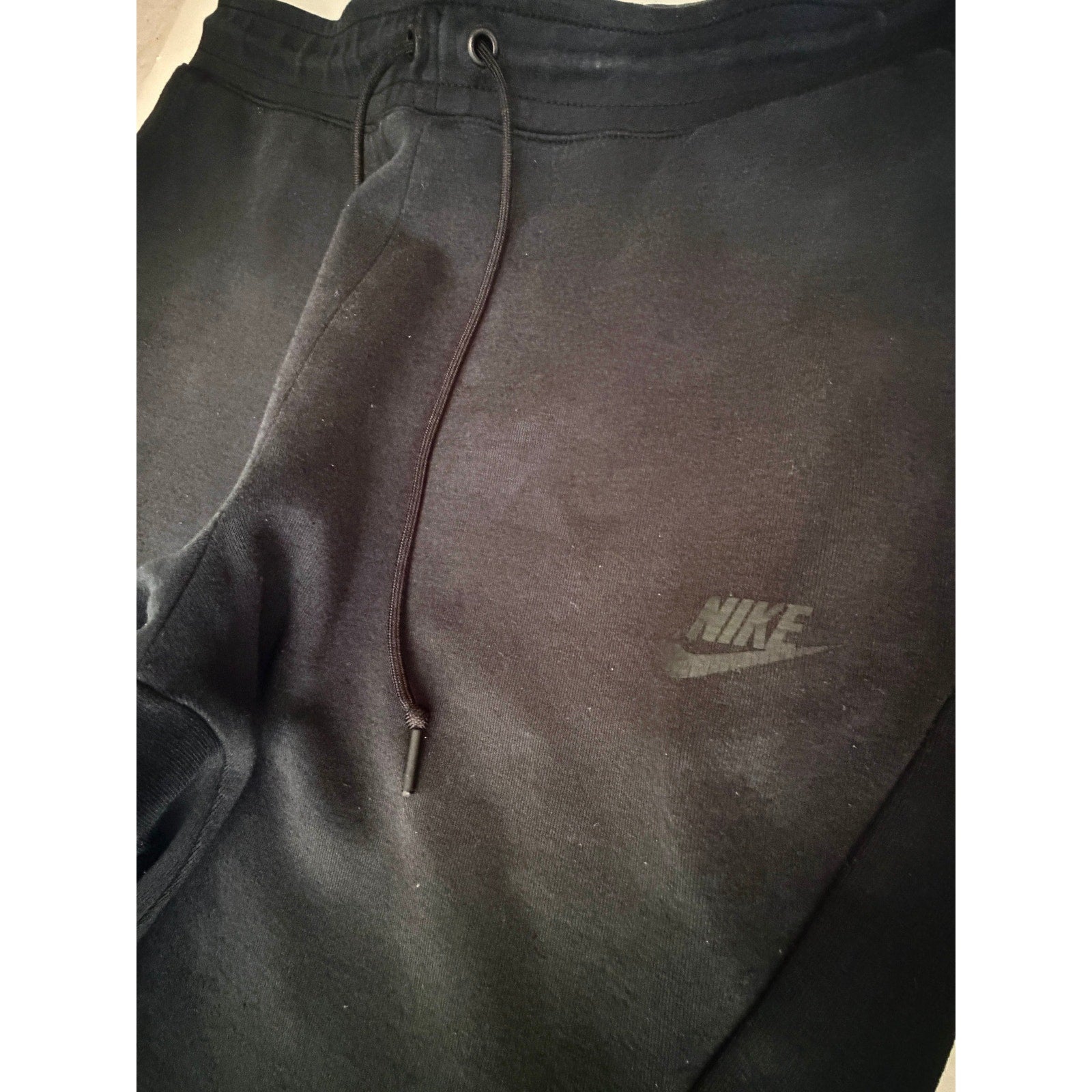Nike Mens Medium Black Jogger Pants Athletic Sweatpants Swoosh