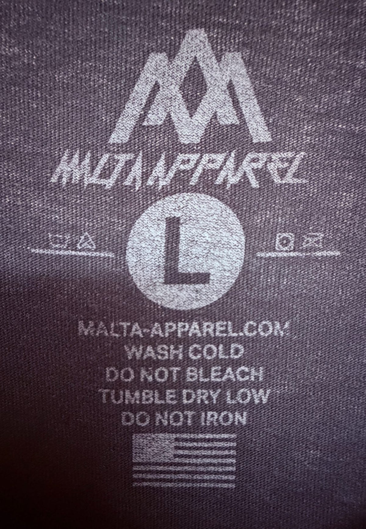 Malta Apparel Men's Purple Finish the Race Hebrews 12:1 T-Shirt — brand label