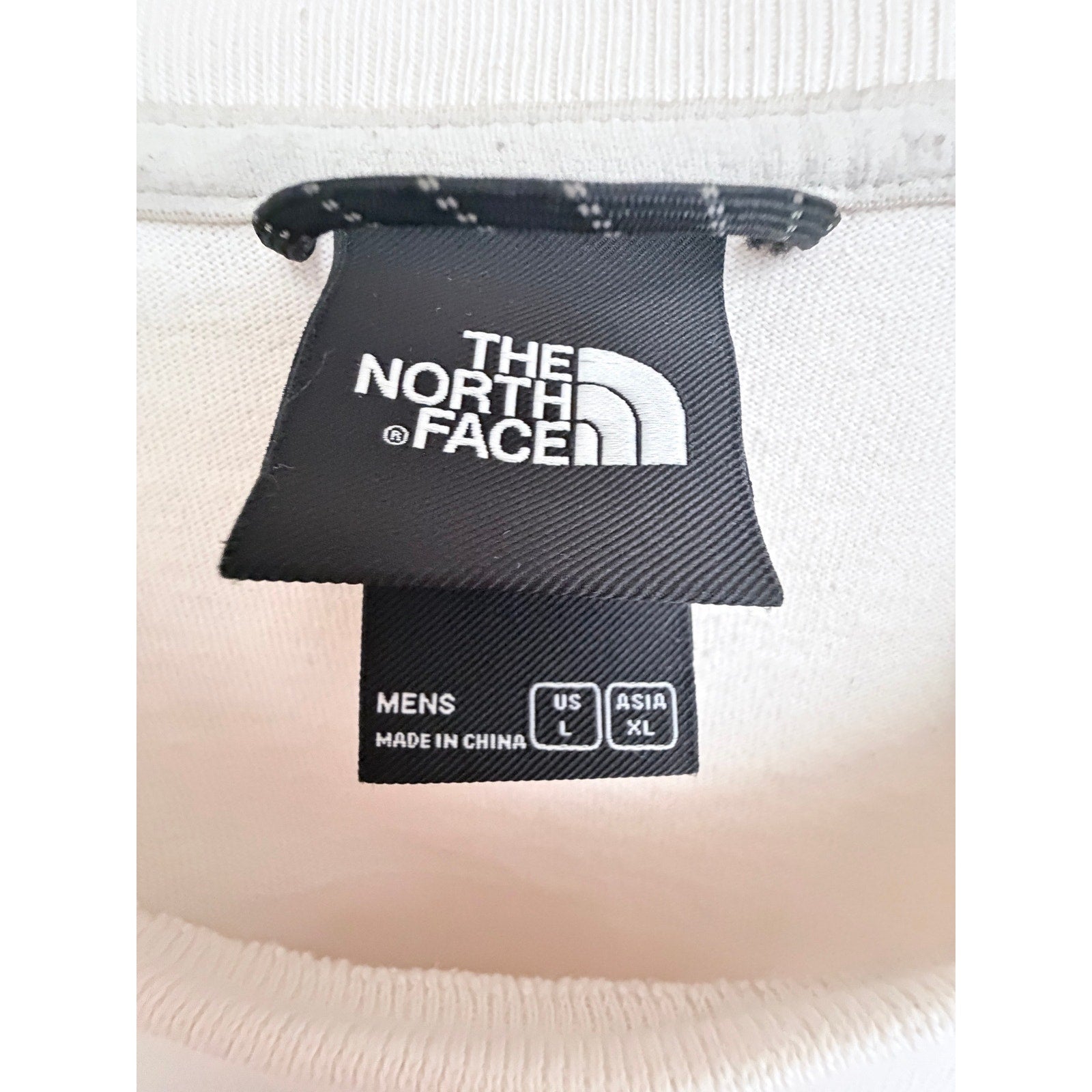 The North Face Long Sleeve Graphic Shirt Mens Large Beige Mountain Sleeve Print