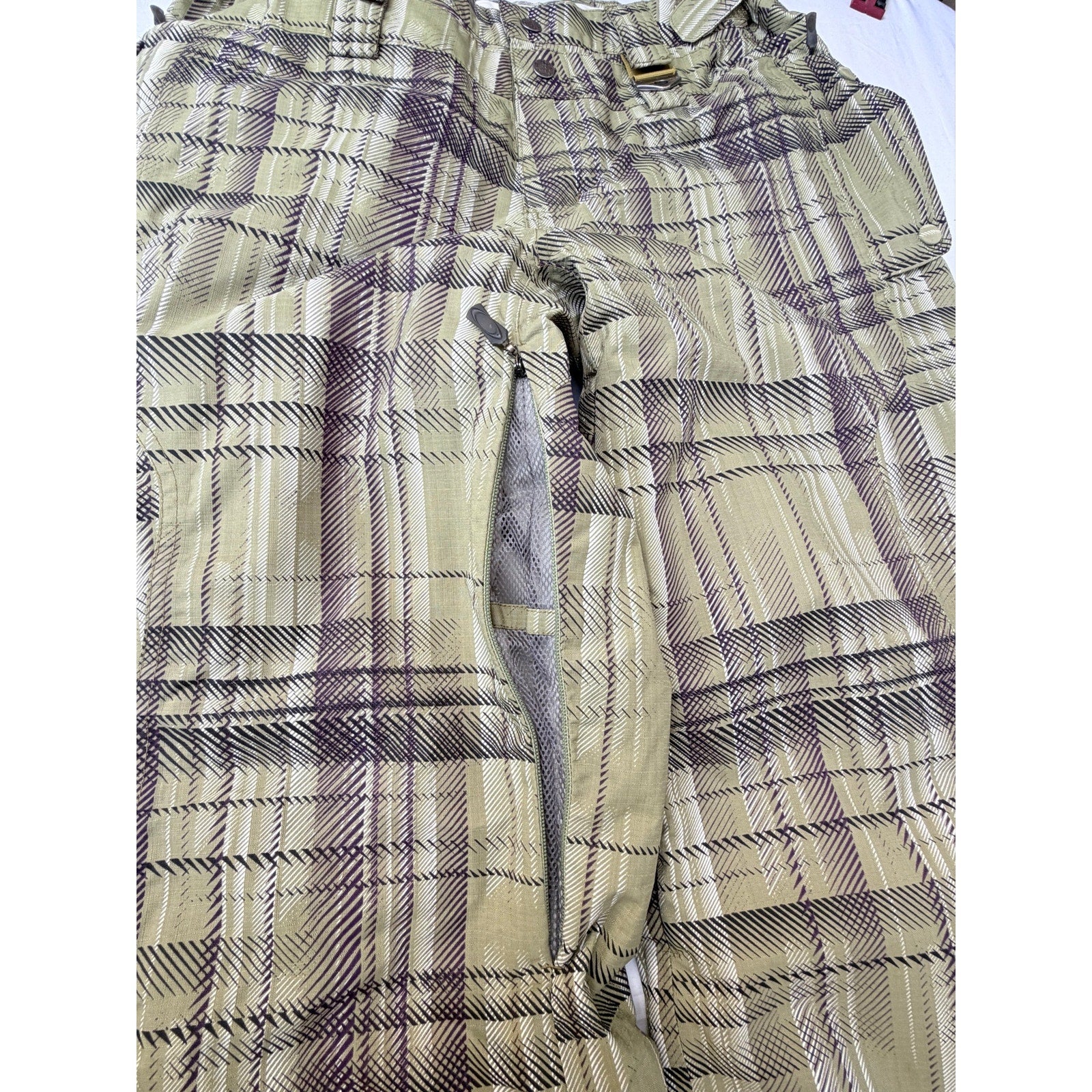 Oakley Thinsulate Insulated Snow Pants Mens Medium Plaid Ski Snowboard
