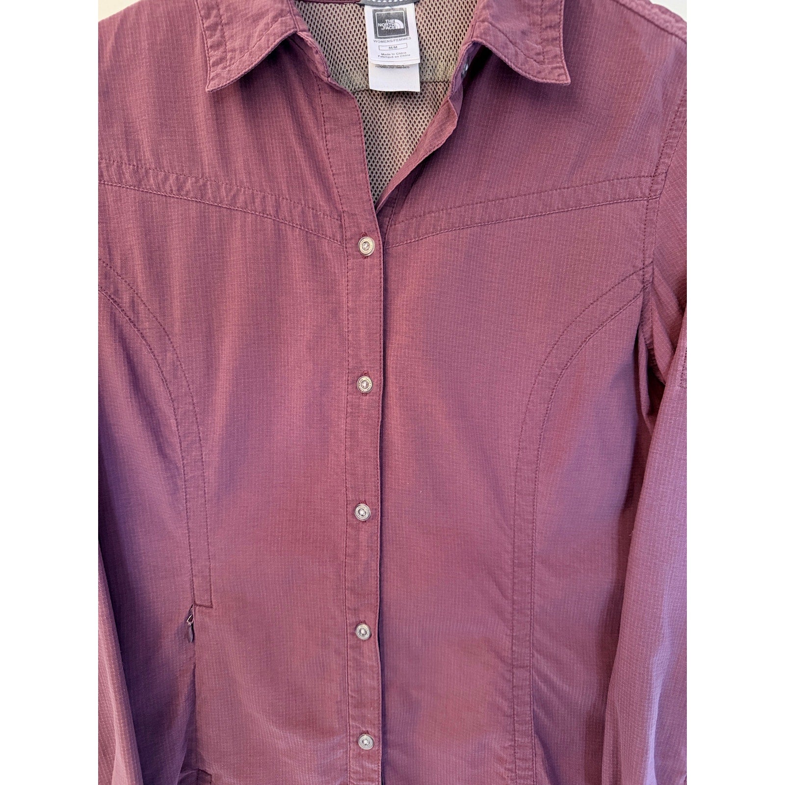 The North Face Button Up Shirt Womens Medium Purple Hiking Outdoor Lightweight