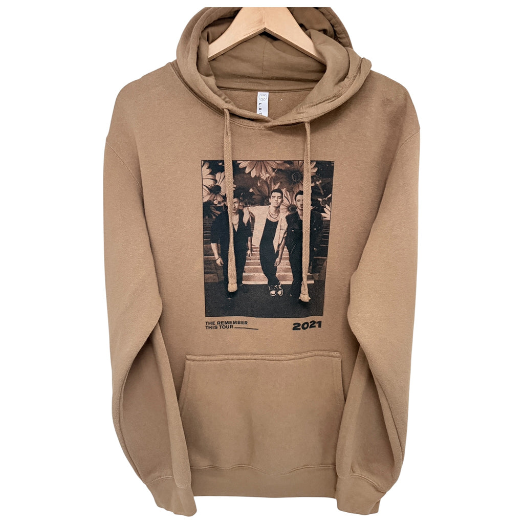 Jonas Brothers Remember This Tour 2021 Hoodie M Tan front