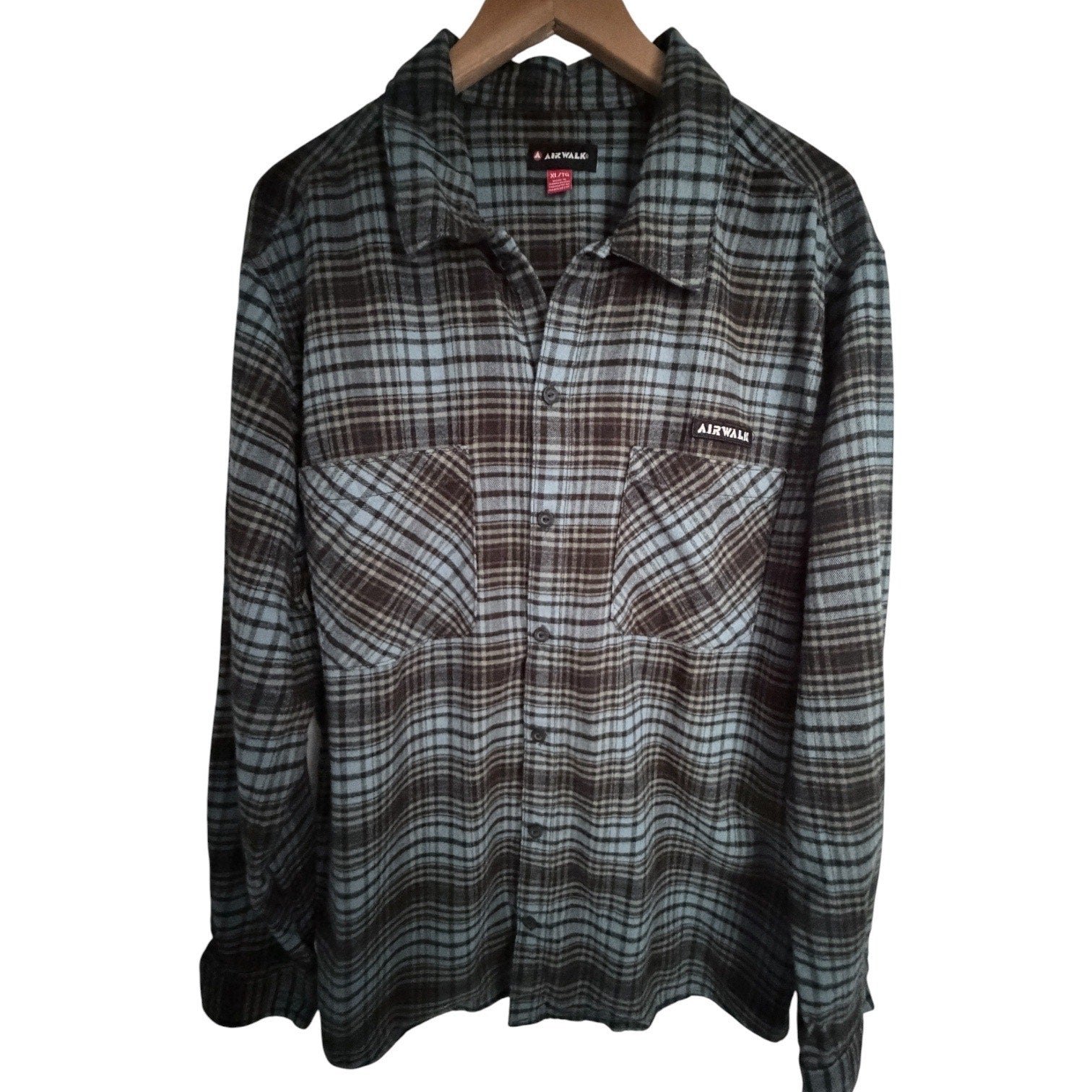 Airwalk Plaid Flannel Button Up Shirt Mens XL Blue Gray Skate Casual