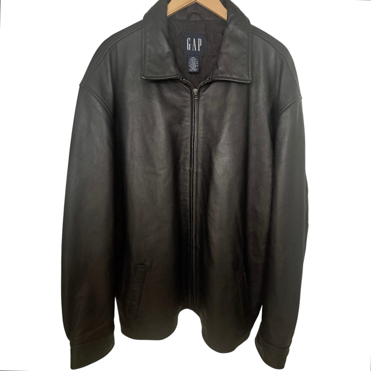 Gap Men's Black Sherpa Fleece Oversized Jacket — front view