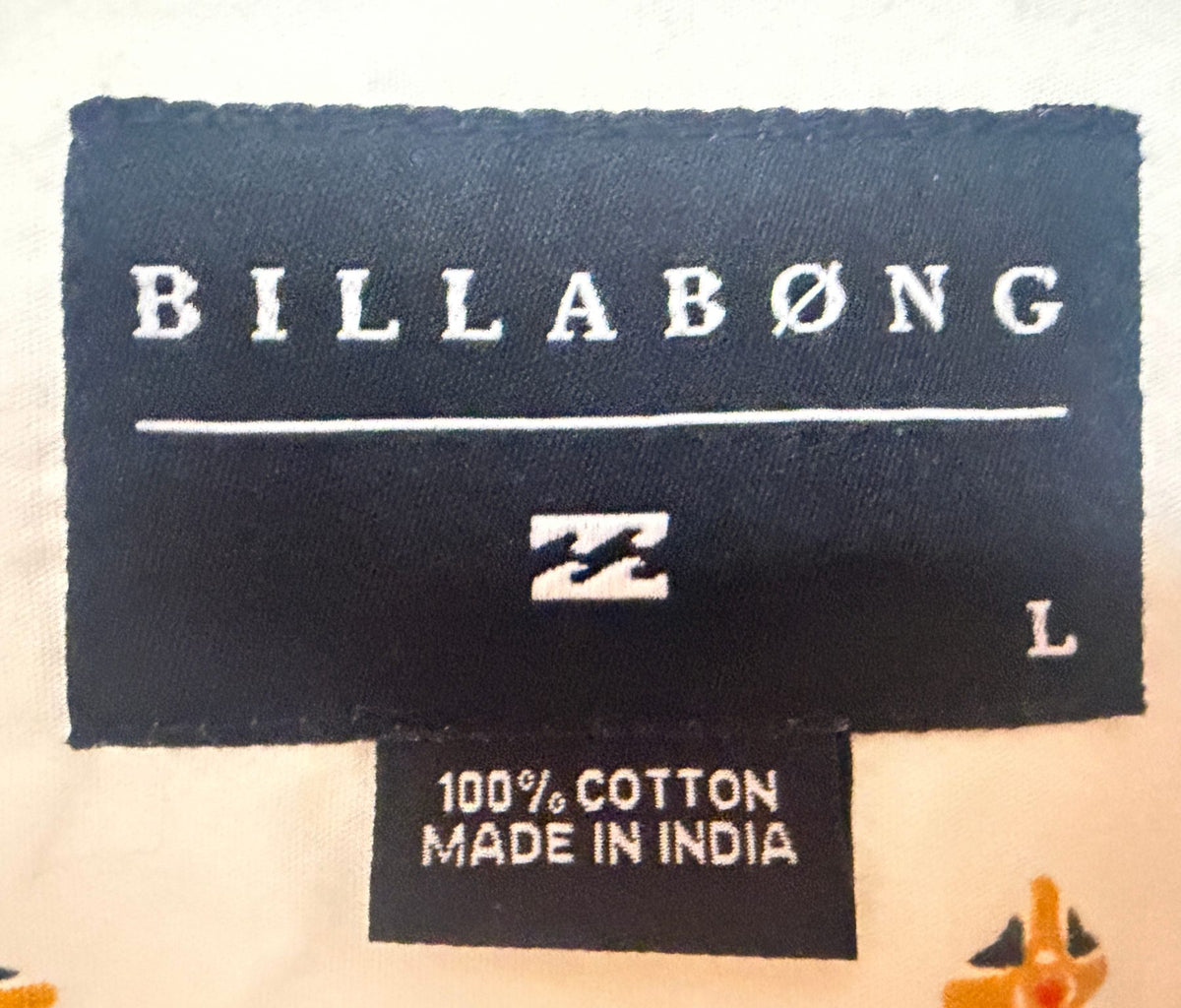 Billabong Men's White Button-Up — brand label