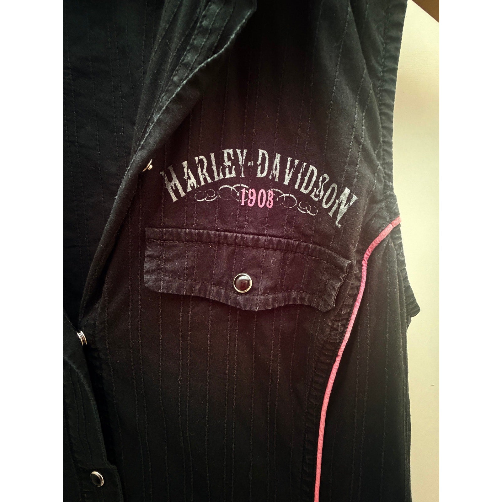 Harley-Davidson 1903 Sleeveless Snap Shirt Women's Black Pink
